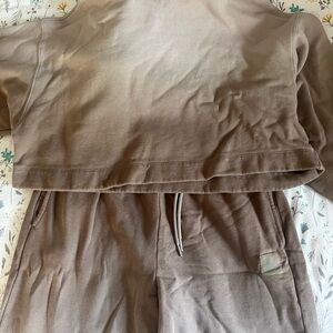 Brown Ombré Alo Yoga Sweat Set